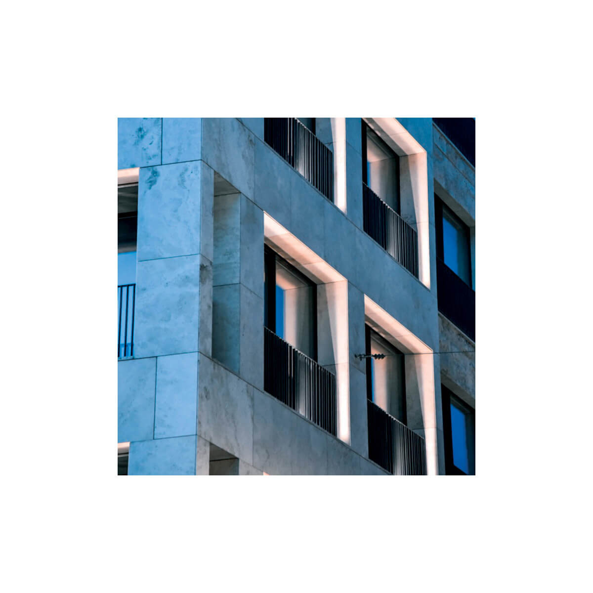 WINDOW: Aplica moderna de exterior cu tehnologie LED de 6W, pentru iluminat eficient si design contemporan.