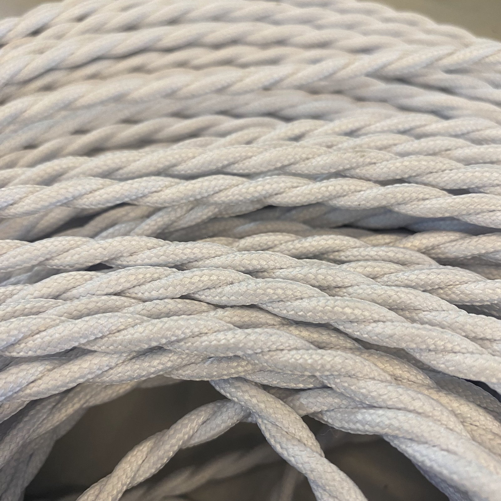 cablu alb textil impletit premium decoratiuni corpuri de iluminat