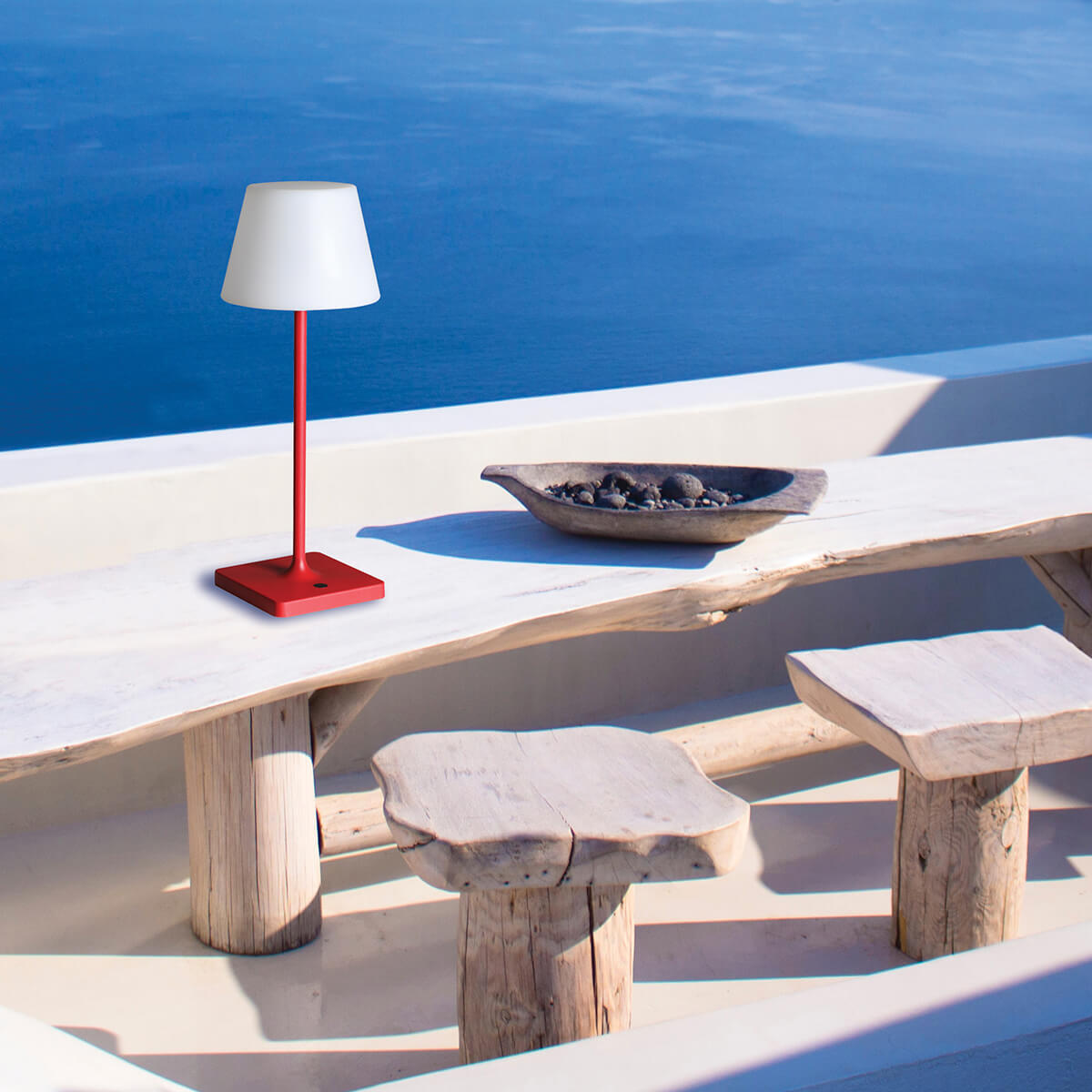 Veioza moderna HAPPY rosie cu abajur alb cu LED 2W