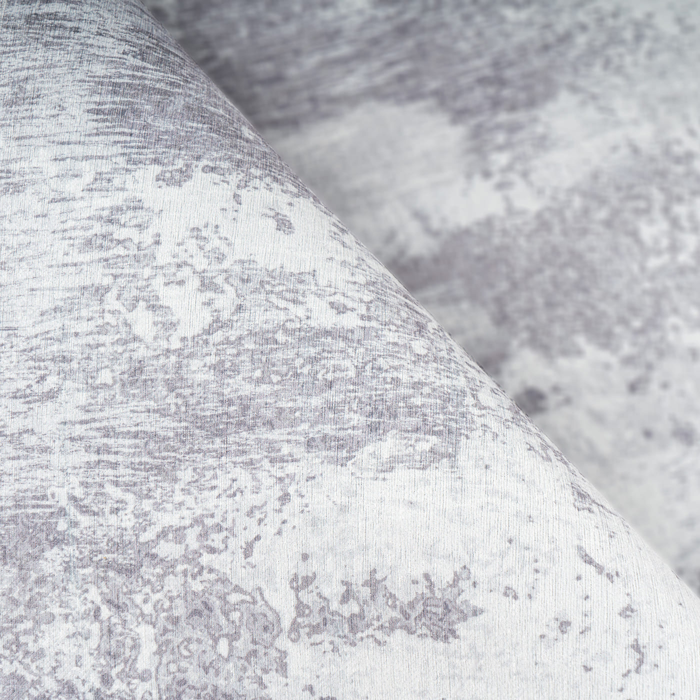 covor clasic gri pufos