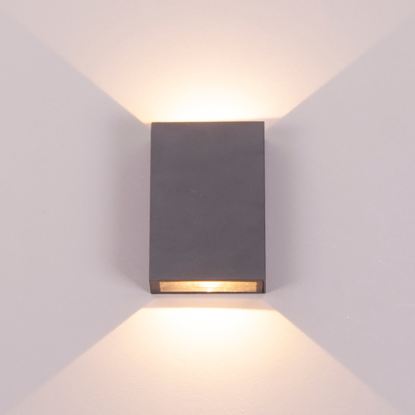 Domicilio Aplica BLOCK neagra - Ads Corpuri de iluminat decorative cu LED