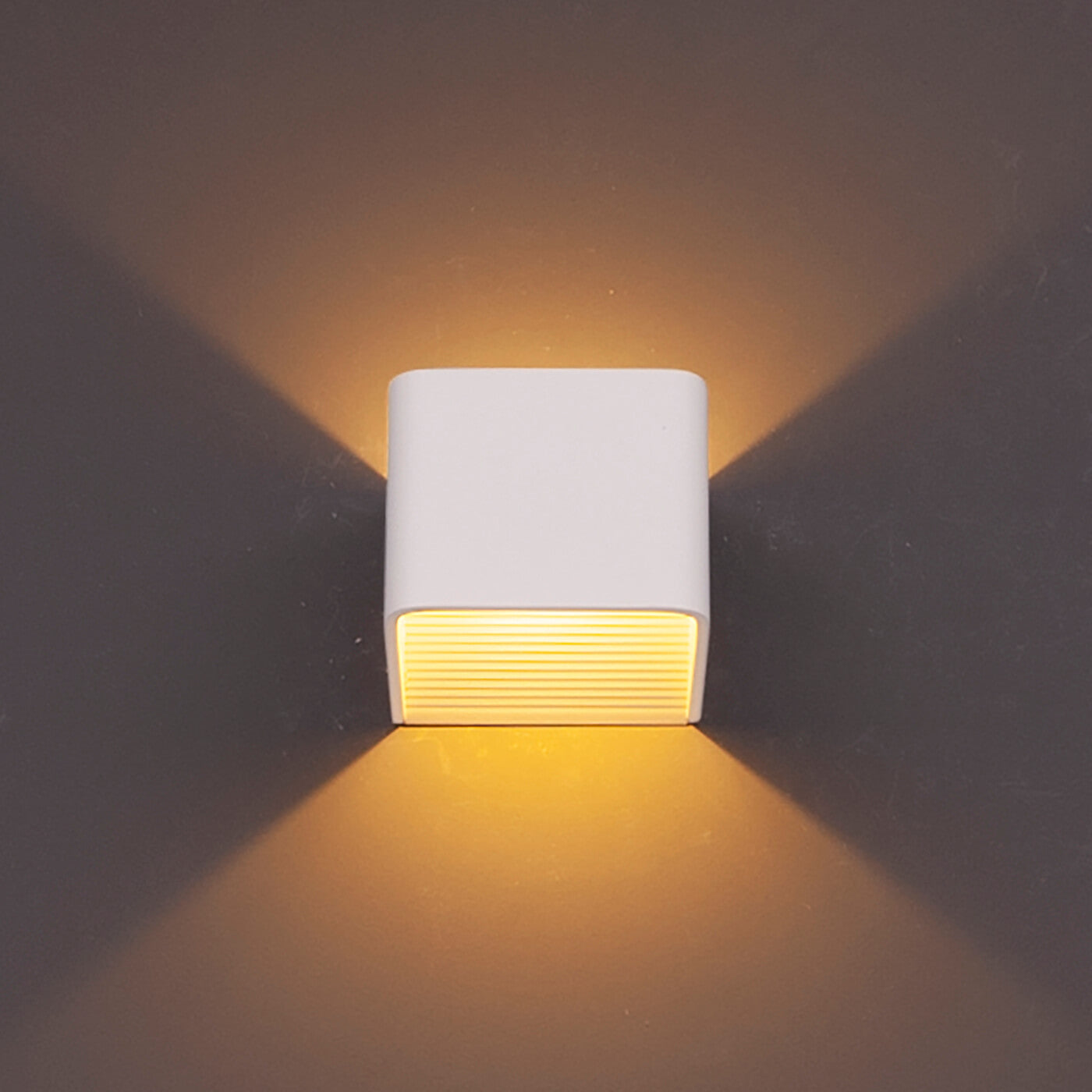 Aplica V-TAC alba cu LED TERRAYA S1 din metal - Aplica de ambient cu LED 5W 3000K