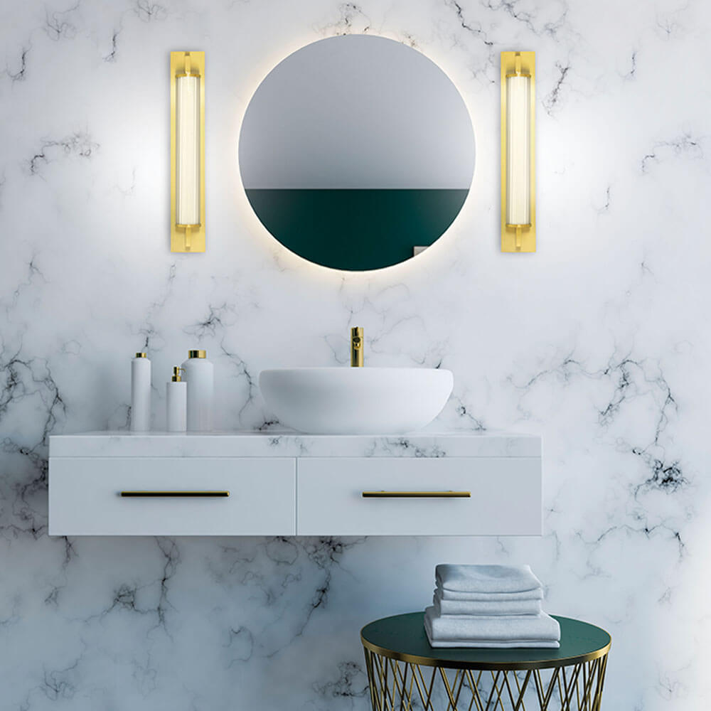 Cauti o aplica aurie FRIDA cu LED 8W - pentru living sau dormitor, design modern, elegant? Din colectia de lustre si corpuri de iluminat Domicilio