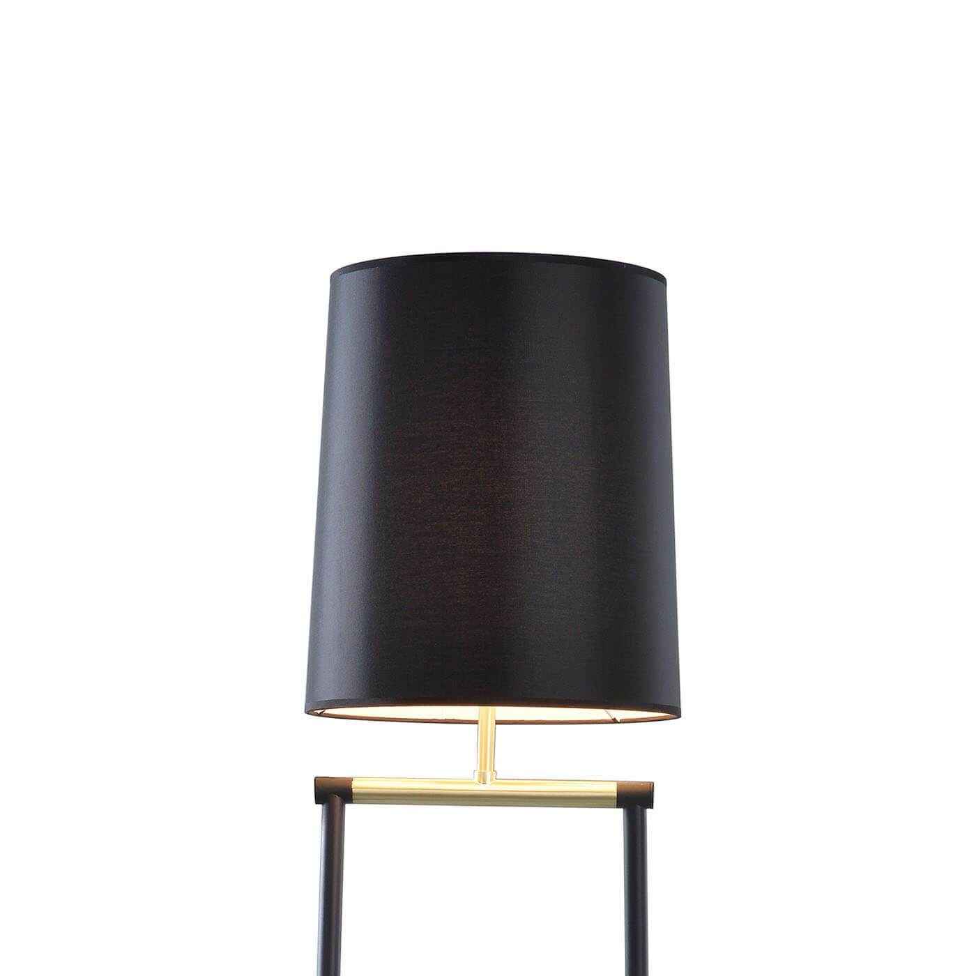 Corpuri de iluminat elegante pentru camera de zi, potrivite unui decor cu design minimalist, lampadare din metal si textil pentru sufragerie sau dormitor. 