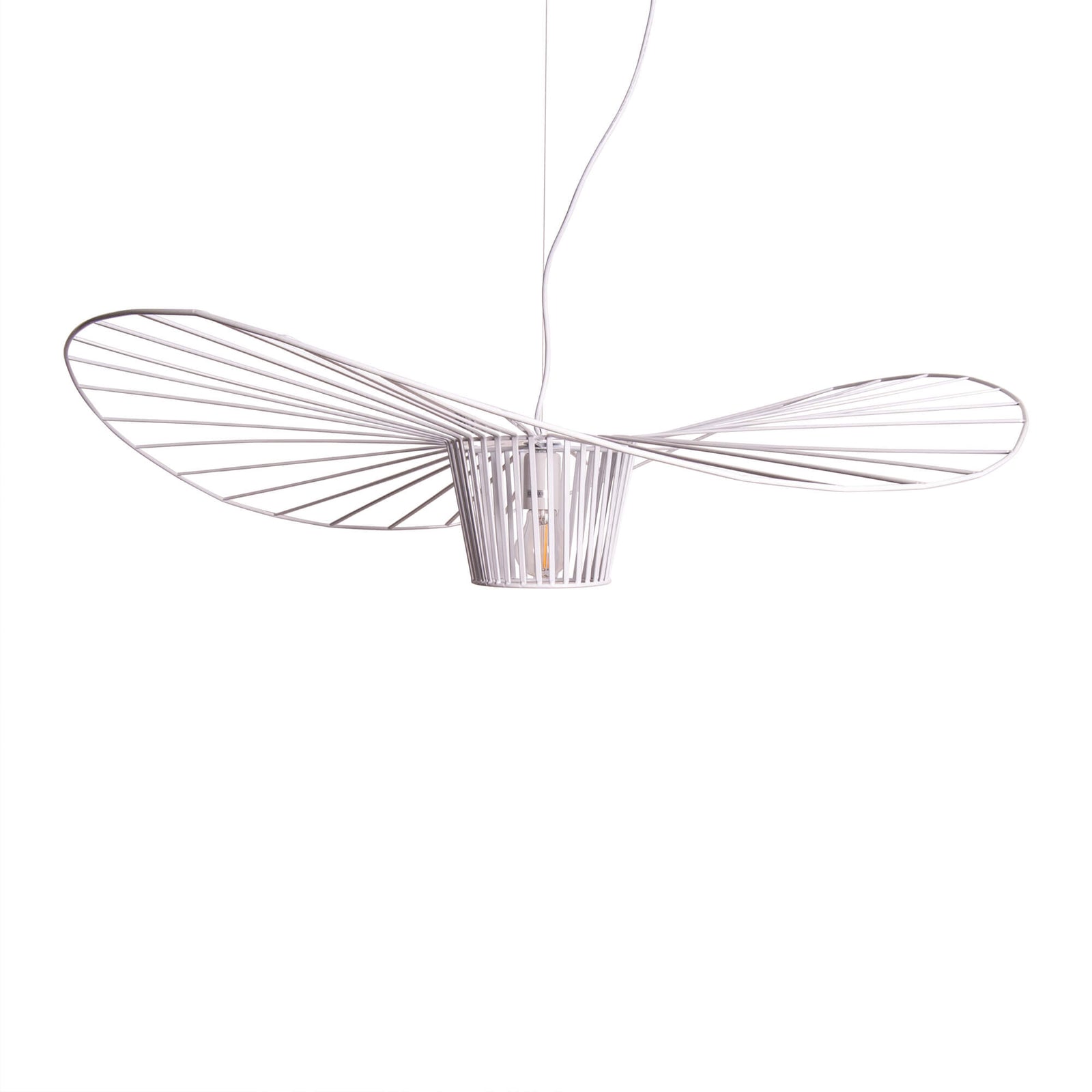 In comparatie cu alte lampi si corpuri de iluminat statice pentru tavan, lampa suspendata HAT este parca tot timpul in miscare, colectia Domicilio 2020. Cu o dinamica iesita din comun si un stil modern, avand un corp asemeni unei pisici de mare, poate sa-ti serveasca ca element decorativ living-ului ori bucatariei sau chiar si localului. Diametru (cm) 100 Lungime cablu (cm) 150 Inaltime reglabila da Culoare negru Material metal Sursa iluminat bec E27 1*max 40W Inclus nu Cod DL43-S2-WH