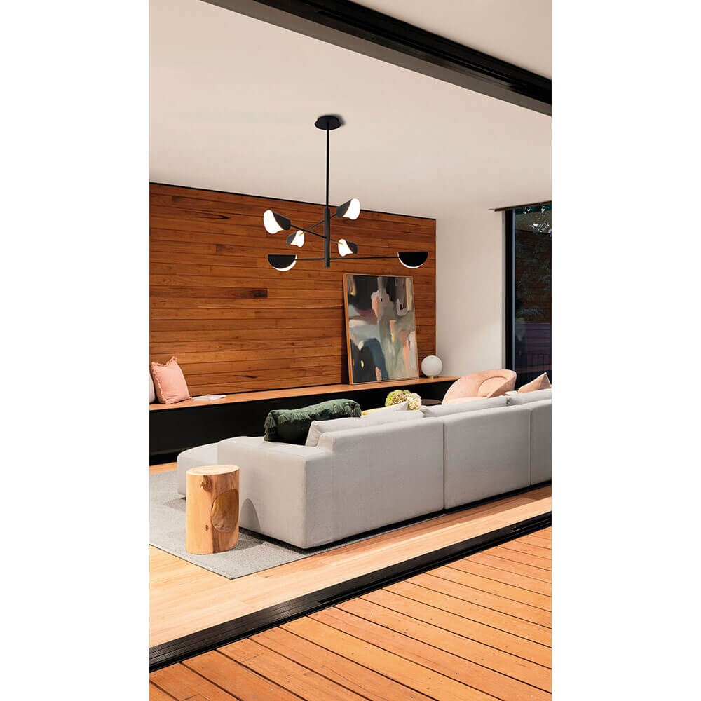 Cauti o lampa suspendata neagra ADA din metal, design modern, minimalist, pentru living, dining sau dormitor din colectia de lustre si candelabre Domicilio?