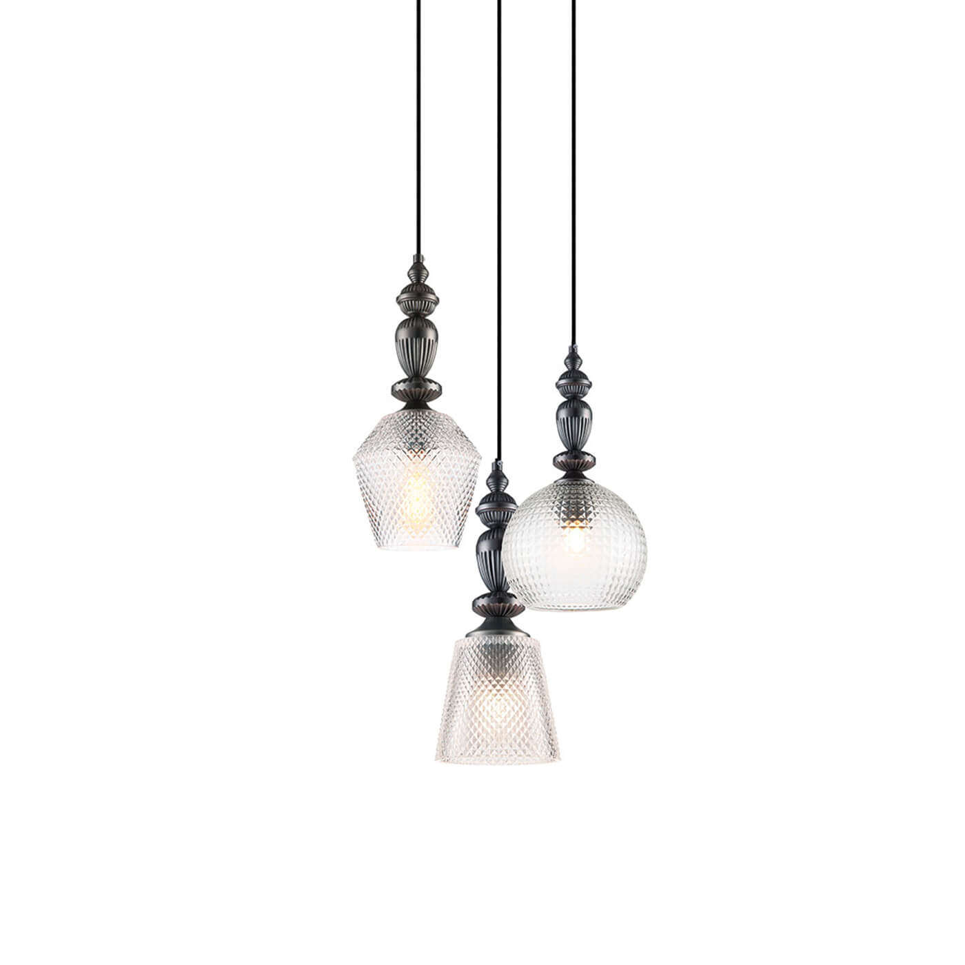 Cauti o lampa suspendata transparent TALISA S3 din sticla, design modern, elegant, pentru living, dining sau dormitor din colectia de lustre si candelabre Domicilio?