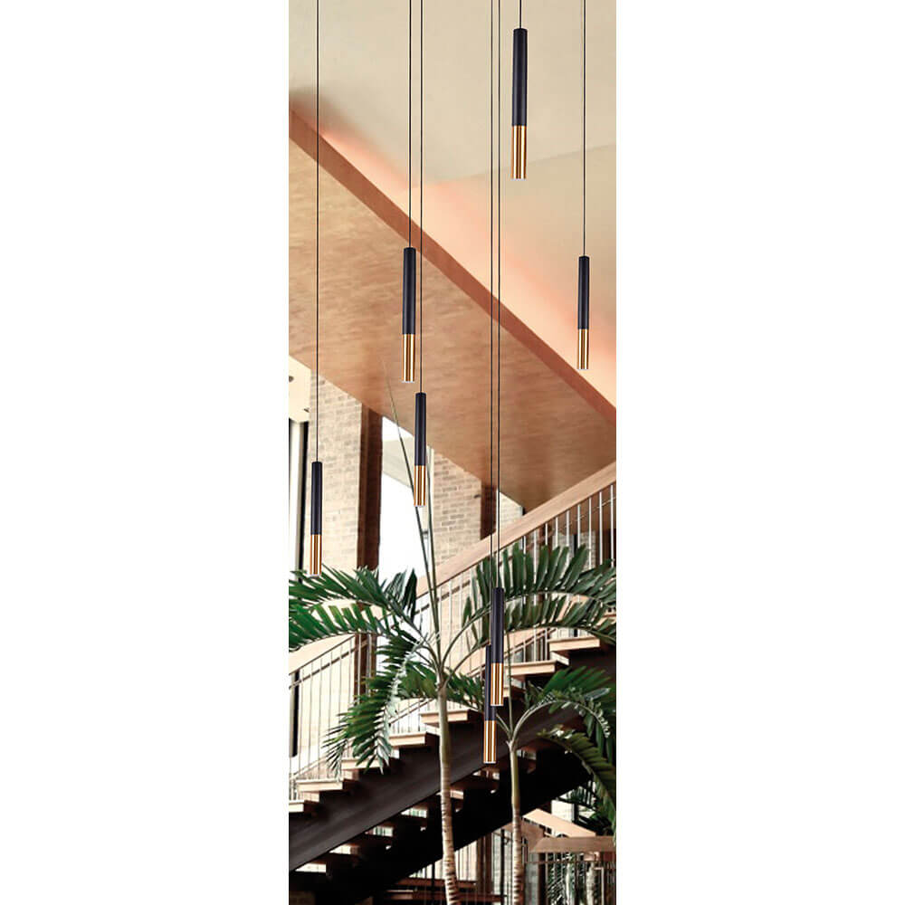 Cauti un pendul negru-auriu MAX din metal, design minimalist, modern, pentru living, dining sau dormitor din colectia de lustre si candelabre Domicilio?