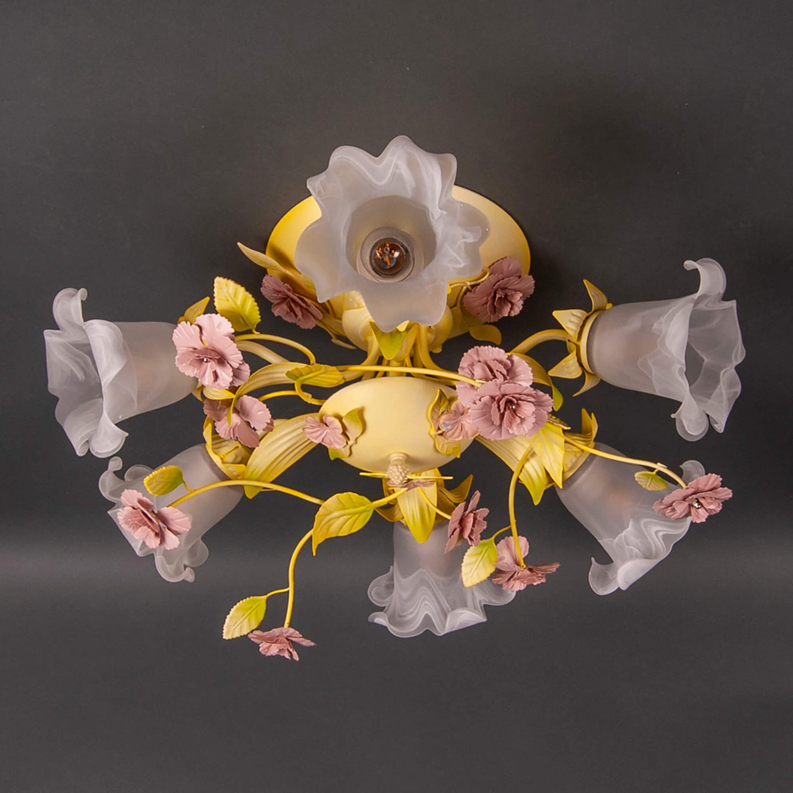 Plafoniera galbena de metal Clarissa C3, plafoniere pentru dormitor