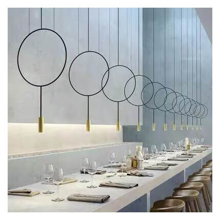 Pendulul din gama GISELLE se distinge prin designul sau unic. 